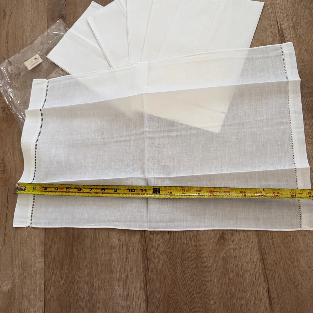 Set of 6 Vintage Bumble Bee‎ Linens Placemats Napkins, Off White 22” X 13” NWT